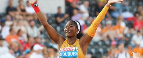 Nina Ndubuisi (SG Schorndorf 1846) holt Gold im Kugelstoßen 