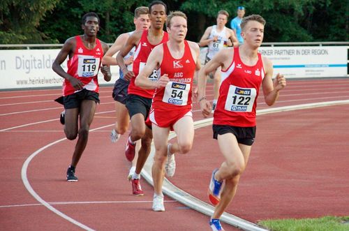Deutsche 10.000 Meter-Meisterschaften in Pliezhausen am 12. Mai 2018